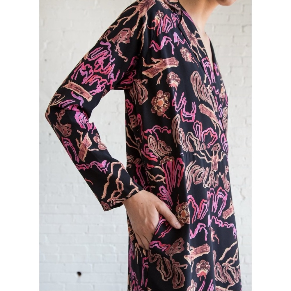 Rachel Comey Sunder Black Pink Abstract Print Silk V-Neck Relaxed Fit Midi Dress